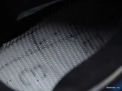 LASER BLACK CI1184-001 CI1184-001 RETRO JORDAN AIR 4 0511